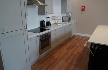 City Apartments, City Centre, Newcastle - Image 2